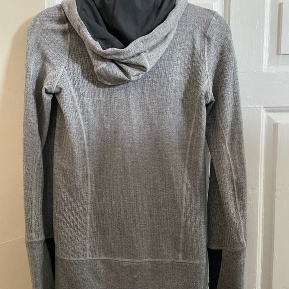 Lululemon herringbone jacket - Picture 2 of 2